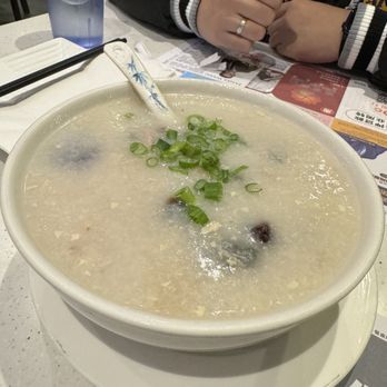 Longten Cafe - Preserved egg and pork porridge - Hong Kong Style Cafe Near Me - Monterey Park, California Longten Cafe - Preserved egg and pork porridge - Hong Kong Style Cafe Near Me - Monterey Park, California