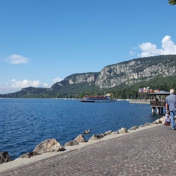 Lalosa - Restaurants Near Me - Garda, 34
