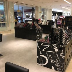 MAC Cosmetics