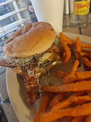 Murray's Restaurant & Deli by null