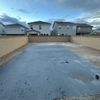 CB Desertscapes - Before photo - Landscaping Near Me CB Desertscapes - Before photo - Landscaping Near Me