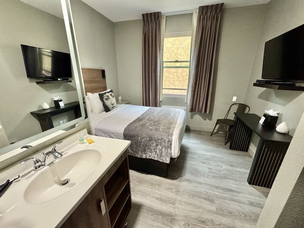 Urban Boutique Hotel