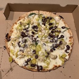 gluten free Greek Vegi. 10". $18 gluten free Greek Vegi. 10". $18