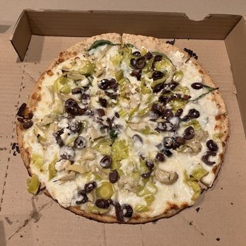 Sparky's Pizza - Sandy - gluten free Greek Vegi. 10".  $18 - Pizza Near Me - Sandy, Oregon