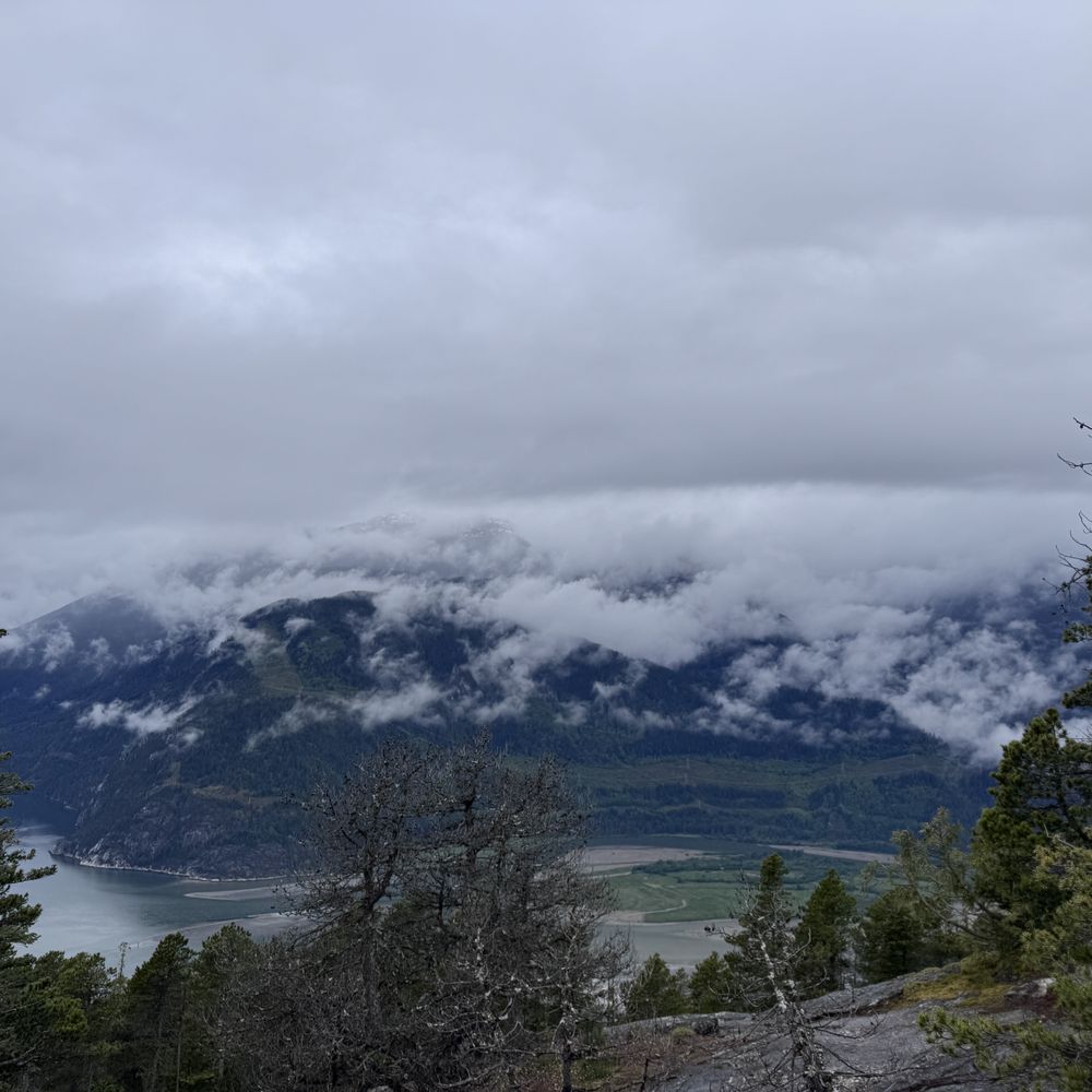 Stawamus Chief Provincial Park - Climbing Near Me - Squamish, British Columbia Stawamus Chief Provincial Park - Climbing Near Me - Squamish, British Columbia