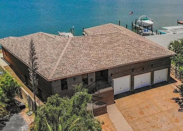 Slide of TRS Roofing Inc