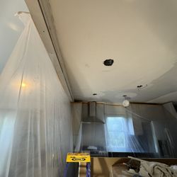 Victor's Drywall - Dust protection missing