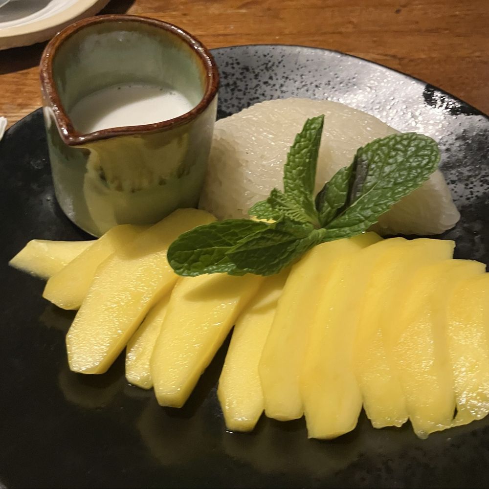 Bangkok By The Bay - Sticky rice and mango - Thai Near Me - Berkeley, California