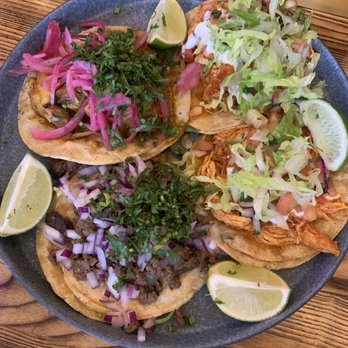 La Luna - Tacos - Mexican Near Me - Chicago, Illinois La Luna - Tacos - Mexican Near Me - Chicago, Illinois