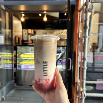 Little Sweet - Hojicha and Strawberry Latte - Bubble Tea Near Me - San Francisco, California Little Sweet - Hojicha and Strawberry Latte - Bubble Tea Near Me - San Francisco, California
