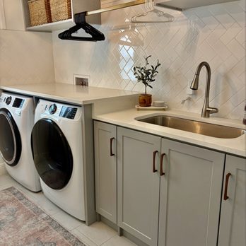 SehlStone - Laundry backsplash, countertop and sink! - Countertop Installation Near Me - Land O' Lakes, Florida