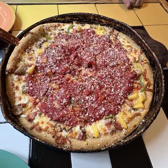 Cappy's Pizzeria - The Cappy - Large - instead of onion - added pineapple - Pizza Near Me - St Petersburg, Florida