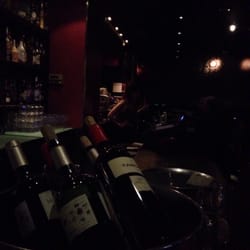 Musical Cafe - Interior de noche
