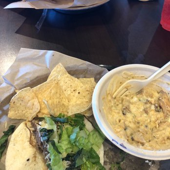 QDOBA Mexican Eats - Tony amount of chips given with nachos - Mexican Near Me - Hays, Kansas QDOBA Mexican Eats - Tony amount of chips given with nachos - Mexican Near Me - Hays, Kansas