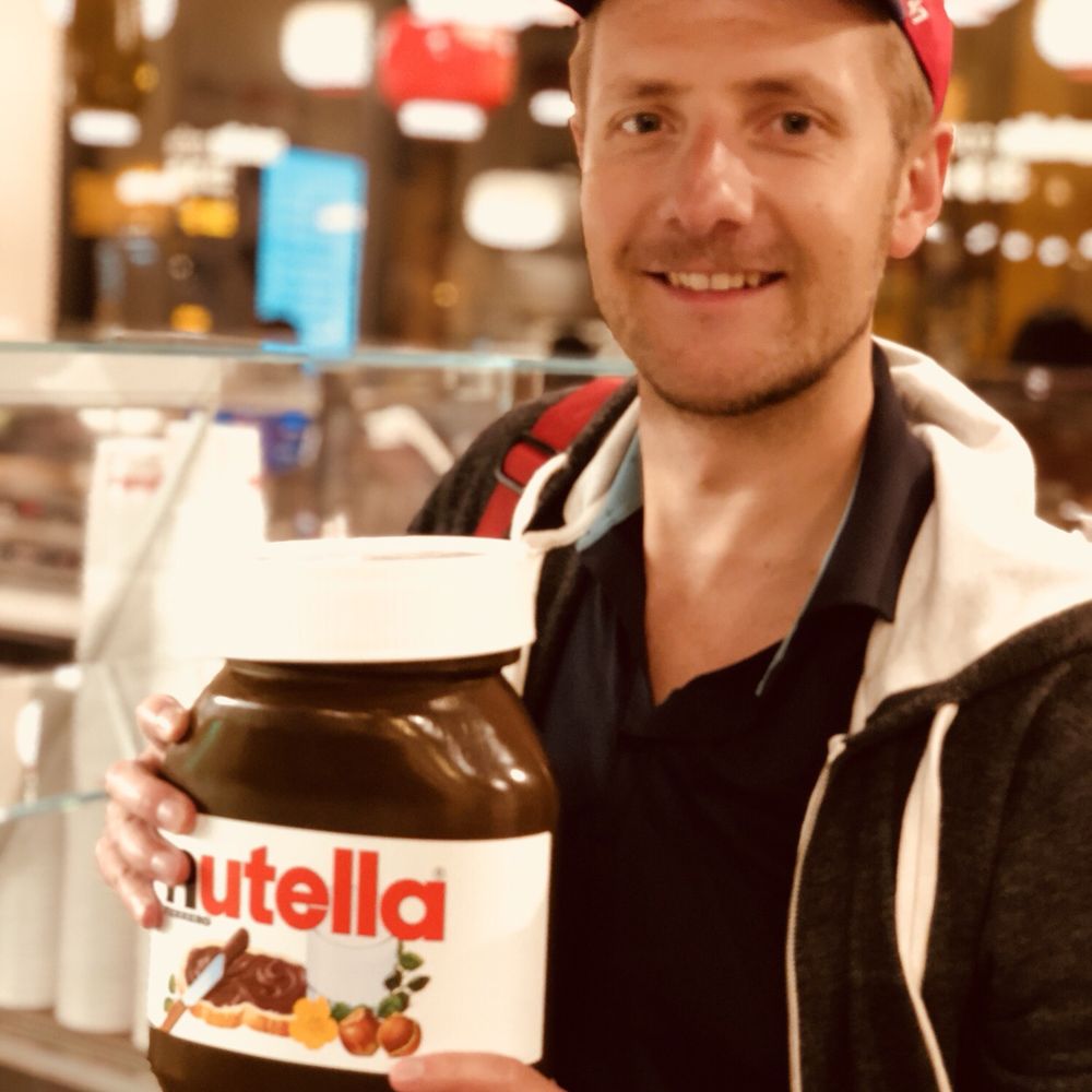 Nutella Cafe - How long would this last in your house? - Desserts Near Me - Chicago, Illinois