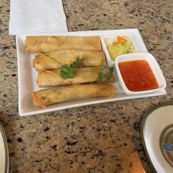 Pho Corner - Vietnamese Fried Pork Egg Rolls (4 rolls) - Vietnamese Near Me - North Las Vegas, Nevada