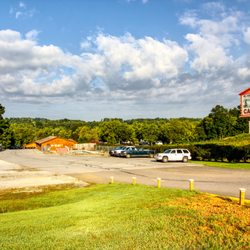 Ripplin Waters RV Campground and Cabin Rentals - Front Entrance