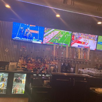 Hamilton Tap & Gril - Bar TVs - Bars Near Me - Hamilton Township, New Jersey Hamilton Tap & Gril - Bar TVs - Bars Near Me - Hamilton Township, New Jersey