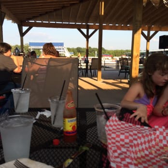 Flip Flops Bar & Grille - two children sitting at a table - Bars Near Me - Antioch, Tennessee Flip Flops Bar & Grille - two children sitting at a table - Bars Near Me - Antioch, Tennessee
