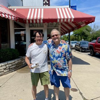 Walker Bros Original Pancake House - Met my old college roommate here. - Breakfast & Brunch Near Me - Highland Park, Illinois Walker Bros Original Pancake House - Met my old college roommate here. - Breakfast & Brunch Near Me - Highland Park, Illinois