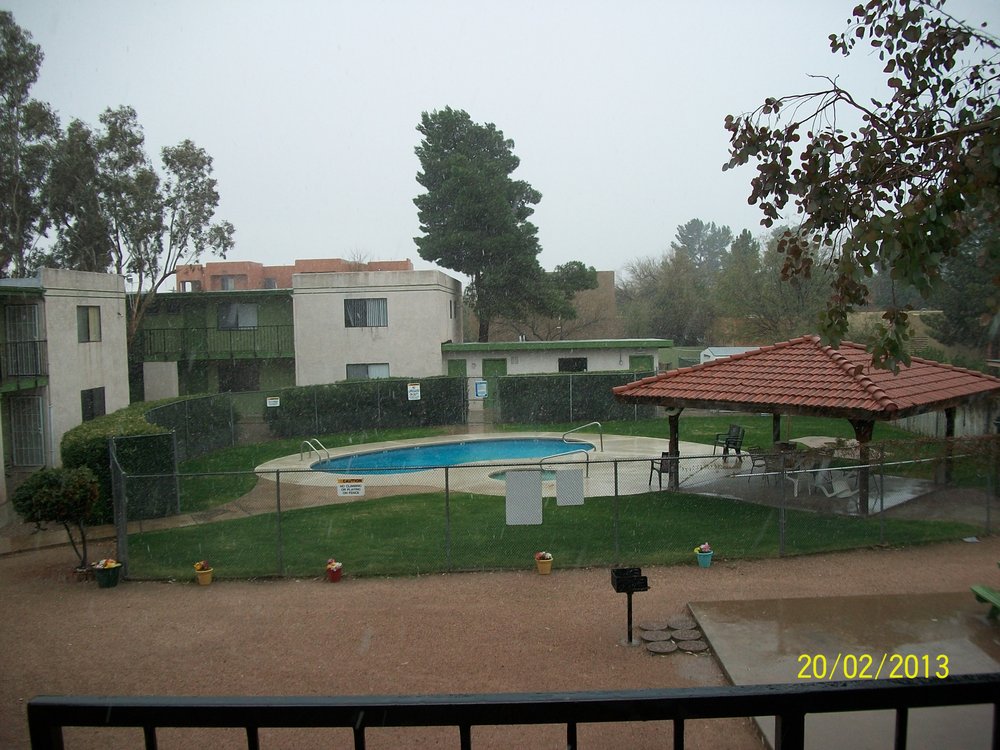 DESERT SAGE APARTMENTS 3950 E Blacklidge Dr, Tucson, Arizona