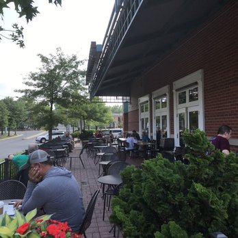 Greenberry's Coffee - McLean Greenberry patio - Coffee & Tea Near Me - McLean, Virginia