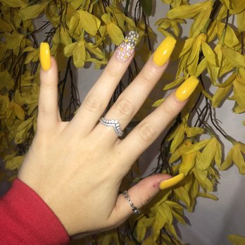 Le Nails - Nail Salons Near Me - Rochester Hills, Michigan Le Nails - Nail Salons Near Me - Rochester Hills, Michigan