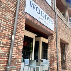 Woody's Food + Bar