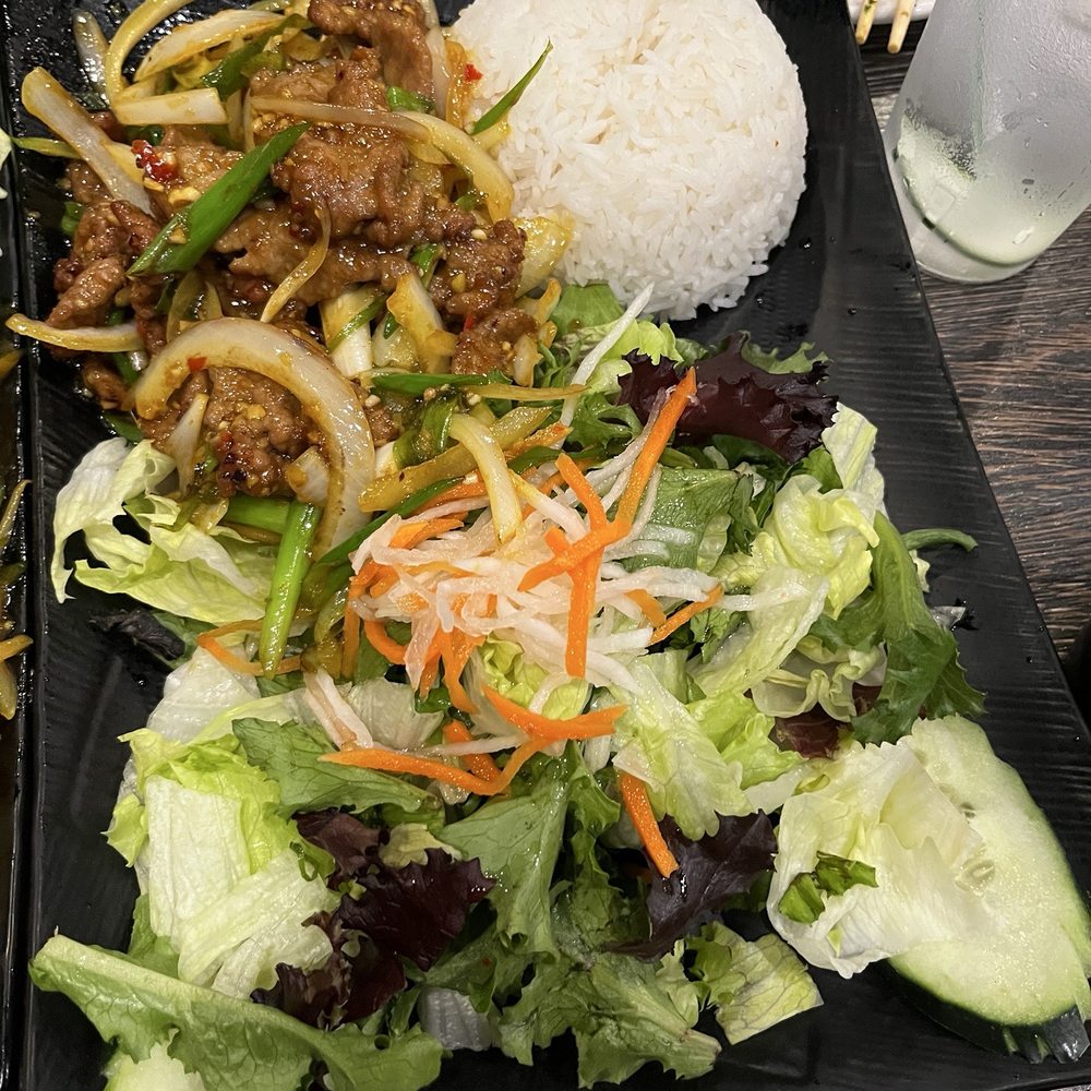 Simmer - Lemongrass Spicy Beef... YUM - Vietnamese Near Me - Rohnert Park, California Simmer - Lemongrass Spicy Beef... YUM - Vietnamese Near Me - Rohnert Park, California