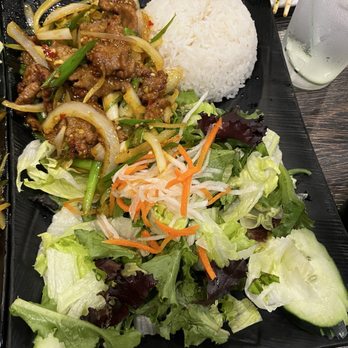 Simmer - Lemongrass Spicy Beef... YUM - Vietnamese Near Me - Rohnert Park, California