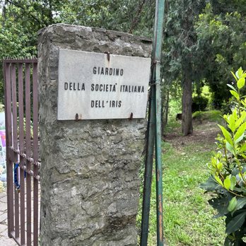 Giardino dell'Iris - Botanical Gardens Near Me - Florence, FI