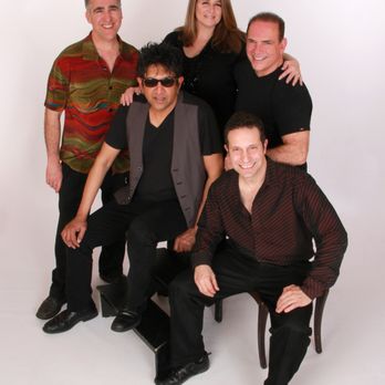 Brandy Wedding Band - Musicians Near Me