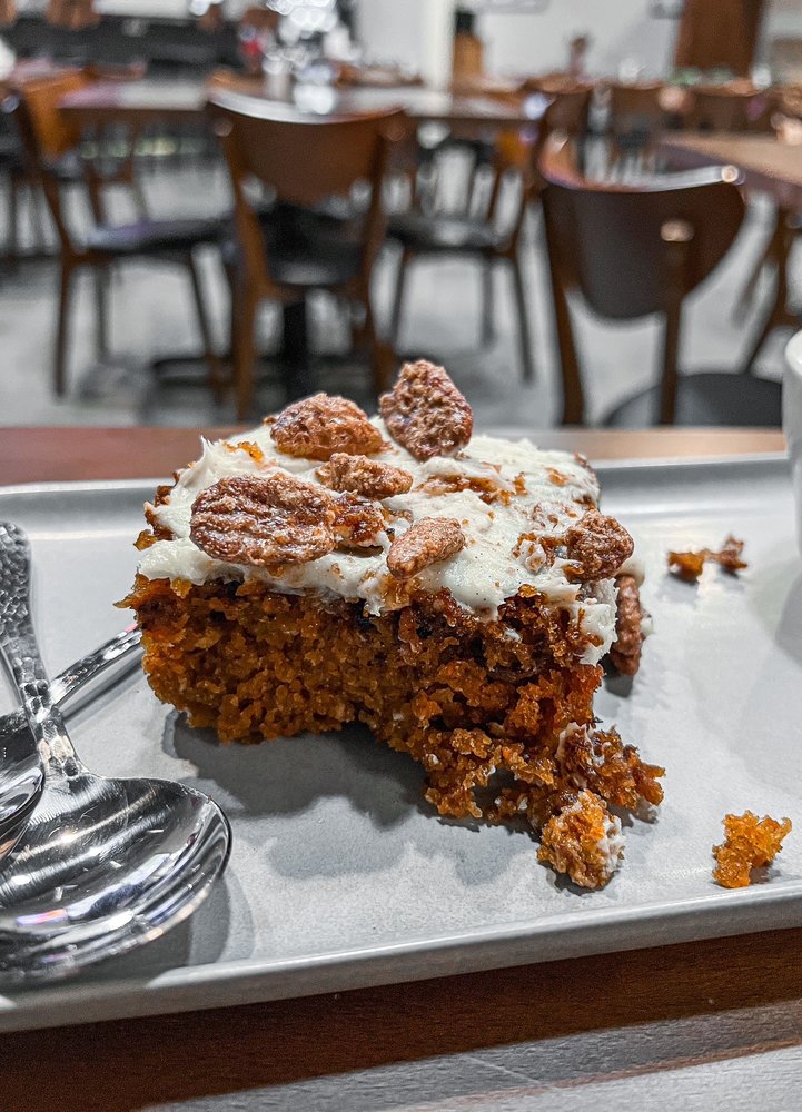 Shredders Public House, Bella Vista Roadtrippers