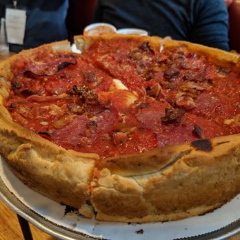 Giordano's - Deep Dish -- this is the "meat and more meat" - Pizza Near Me - Chicago, Illinois Giordano's - Deep Dish -- this is the "meat and more meat" - Pizza Near Me - Chicago, Illinois