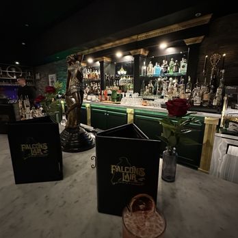 Falcon’s Lair - Bar area - Lounges Near Me - Ripon, California