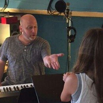 Brent Barlow, Voice Instructor - Brent Teaching! - Musical Instruments & Teachers Near Me - Boston, Massachusetts