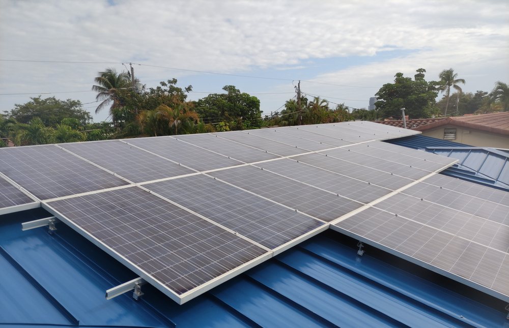 Slide of Metal Roof Master