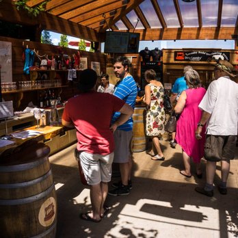 Dirty Laundry Winery - Wineries Near Me - Summerland, British Columbia