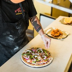 Munchies Pizza - Topped with love