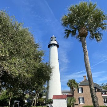 St. Simons Lighthouse Museum - Lighthouse - Museums Near Me - St. Simons Island, Georgia