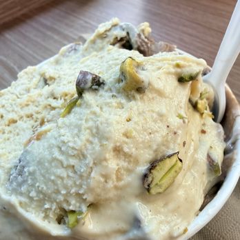 Pistachio and Cream - Pistachio gelato - Gelato Near Me - Sacramento, California Pistachio and Cream - Pistachio gelato - Gelato Near Me - Sacramento, California