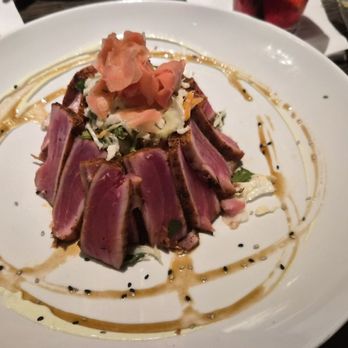 Cooper’s Hawk Winery & Restaurant - Ahi tuna meal - Wine Bars Near Me - Algonquin, Illinois Cooper’s Hawk Winery & Restaurant - Ahi tuna meal - Wine Bars Near Me - Algonquin, Illinois