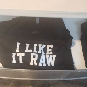 Raw Jūce - Aventura - T shirt - Juice Bars & Smoothies Near Me - Aventura, Florida