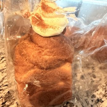 Bread, Espresso & - Cinnamon roll - Cafes Near Me - Redondo Beach, California