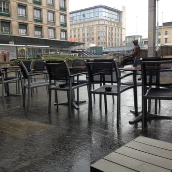Starbucks - Coffee & Tea Near Me - Geneva, GE