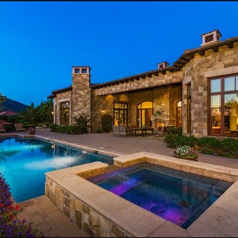Good Living Pools - Pool Cleaners Near Me - Carlsbad, California Good Living Pools - Pool Cleaners Near Me - Carlsbad, California
