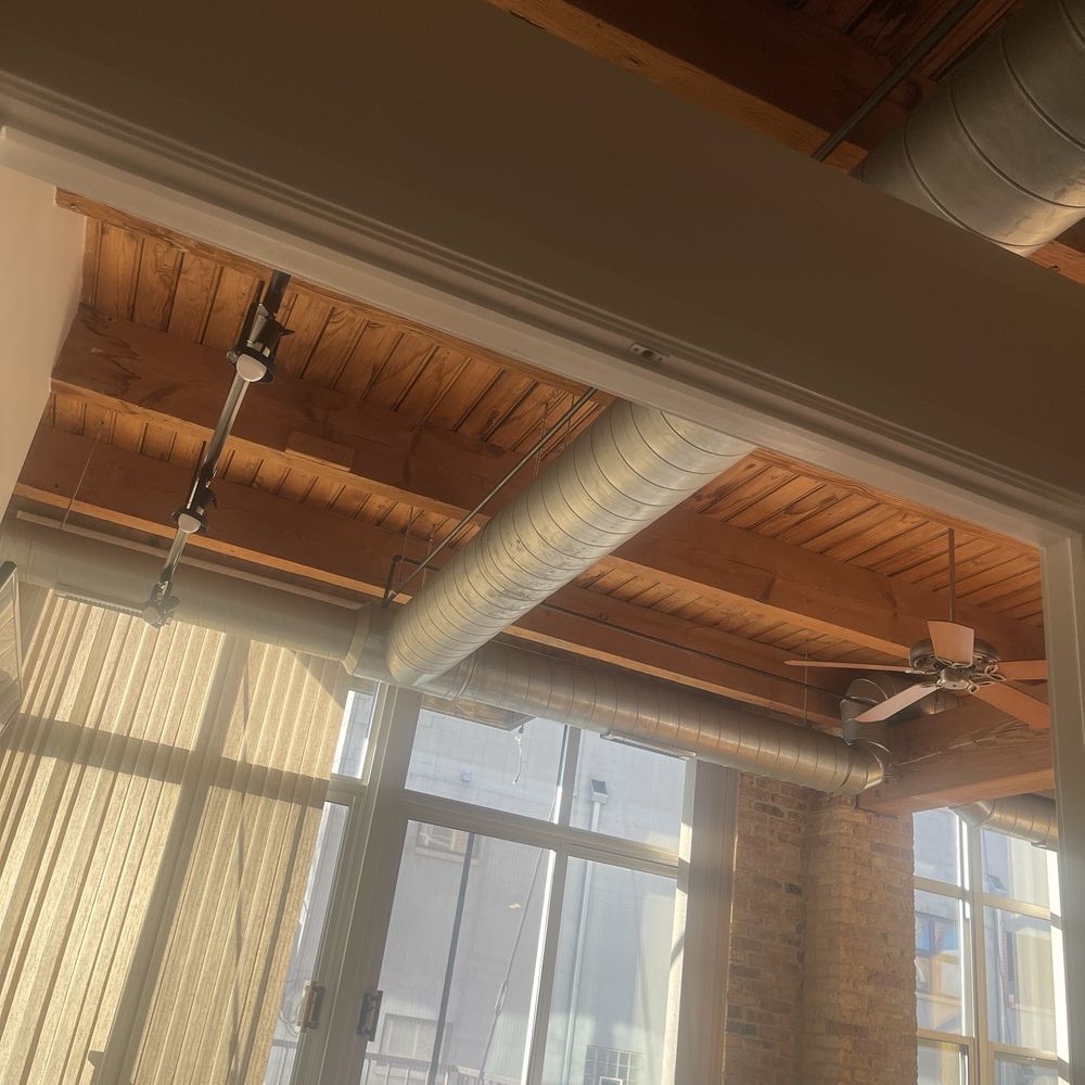 Aloft Cleaning Service - Home Cleaning Near Me - Chicago, Illinois