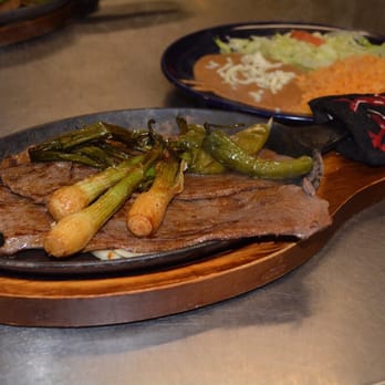 Las Dos Fronteras - Carne Asada - Mexican Near Me - Cleveland, Ohio Las Dos Fronteras - Carne Asada - Mexican Near Me - Cleveland, Ohio