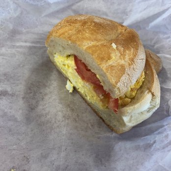 Bill's Drive-In - Egg and Tomato. - Burgers Near Me - Monroe, Connecticut