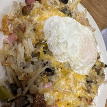 Tangie's Cafe - Half order of garbage hash with egg added - Cafes Near Me - American Fork, Utah